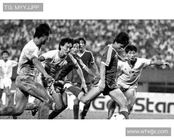 中国老牌足球明星再婚引发热议昔日辉煌与新生活交织成话题