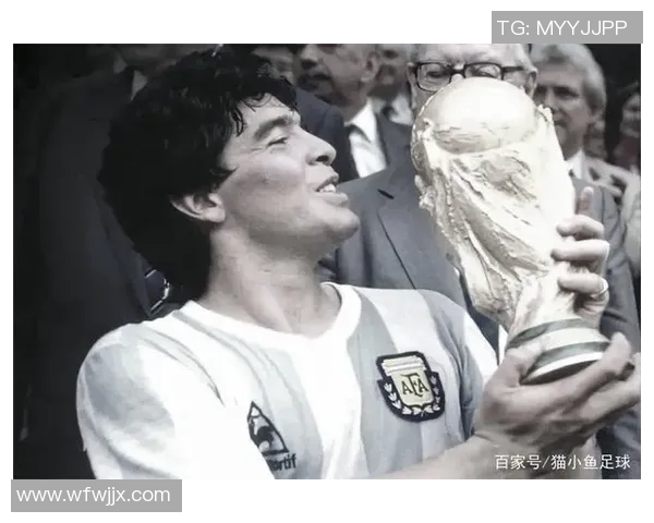 名模与足球明星的绯闻背后那些不为人知的秘密与故事 名模与足球明星的绯闻背后那些不为人知的秘密与故事